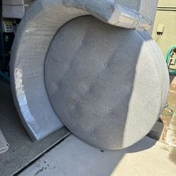 Large Round Chair 