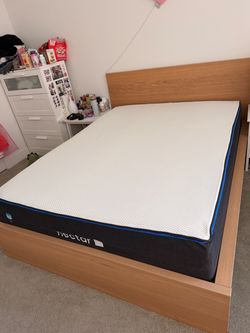 Nectar Queen Memory Foam Mattress – Excellent Condition
