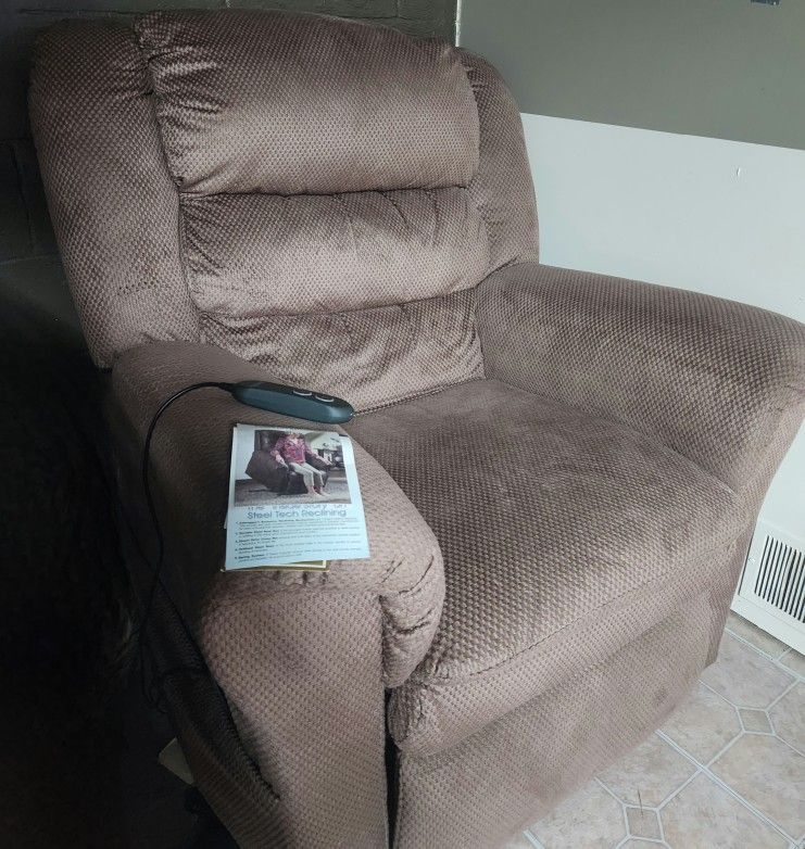 Power Lift Recliner Chair [NEW]