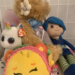 Bear Factory , Strawberry Shortcake, TY Beanie, Shopkins
