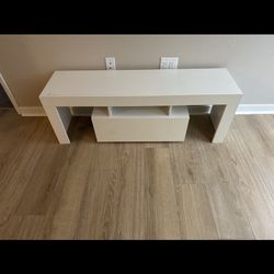 White Tv Stand 