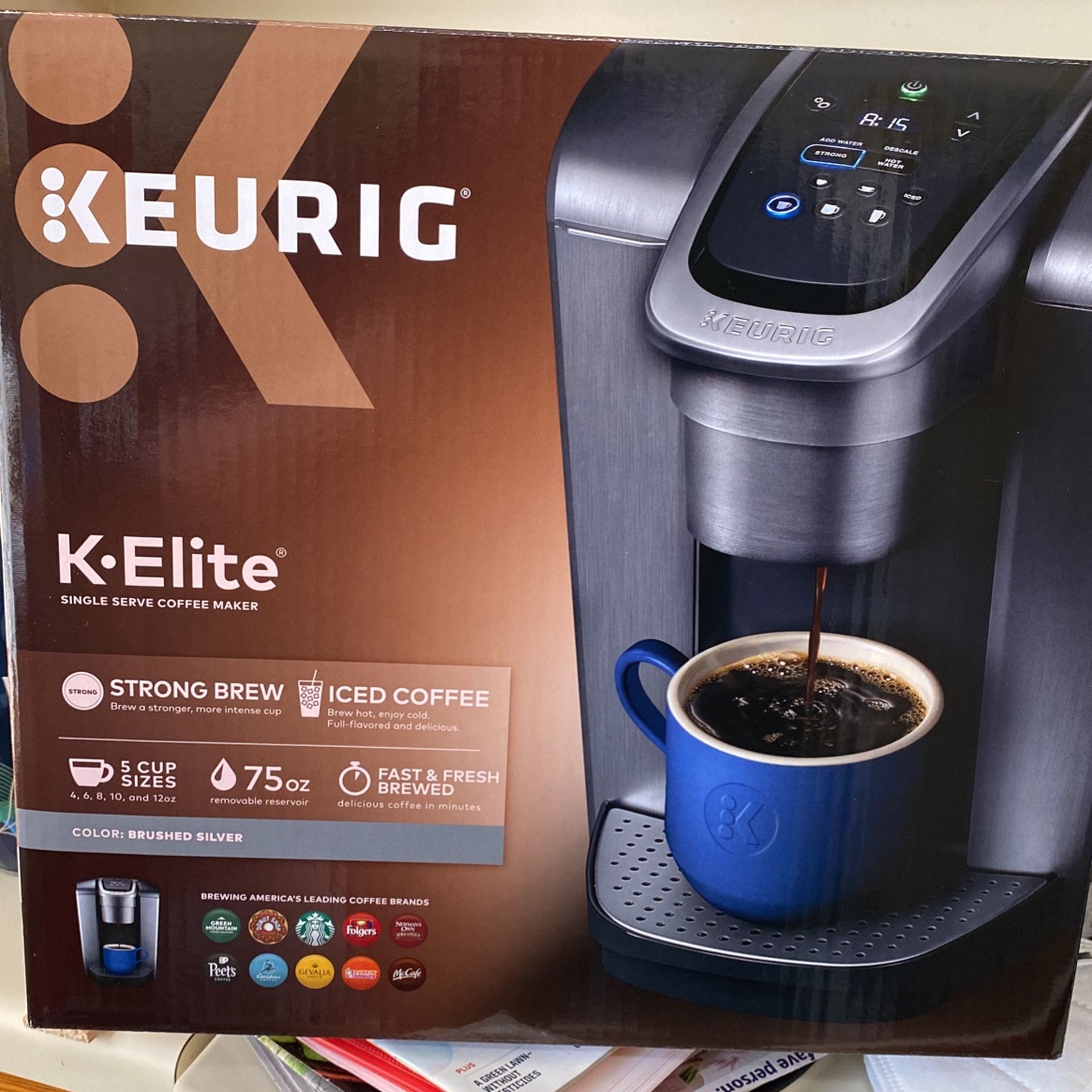 KEURIG COFFEE MAKER