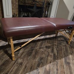 Travel massage table