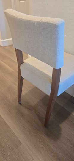 Six dining chairs