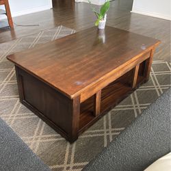 Lifting coffee table - Make An Offer