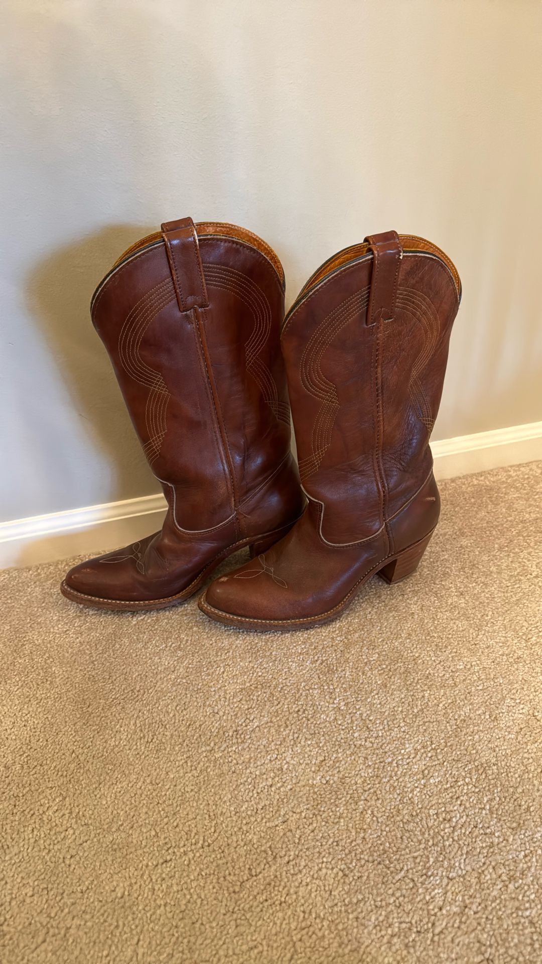 Vintage Women’s Cowboy Boots