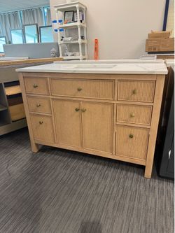 48” Bathroom vanity in wood color