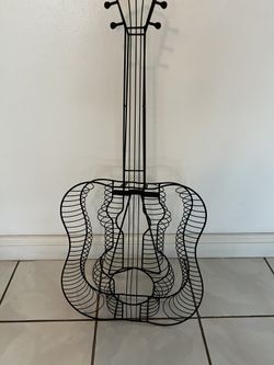 VTG Black Metal Wire Guitar Shaped CD/ DVD Storage Rack/ Wall Art Holds 58 CDs 38” Tall
