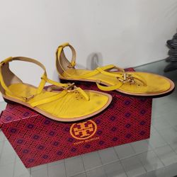 Tory Yellow Sandals Size 8 No Box