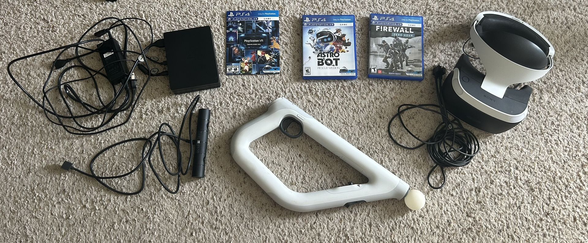 PS4 VR Set Games And Gun Controller