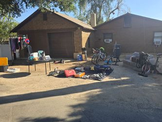 Garage Sale - 08/02