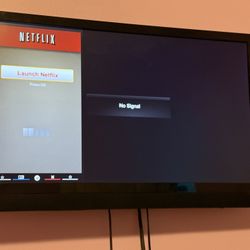 24”Vizio TV And Wall Brackets For Mounting 
