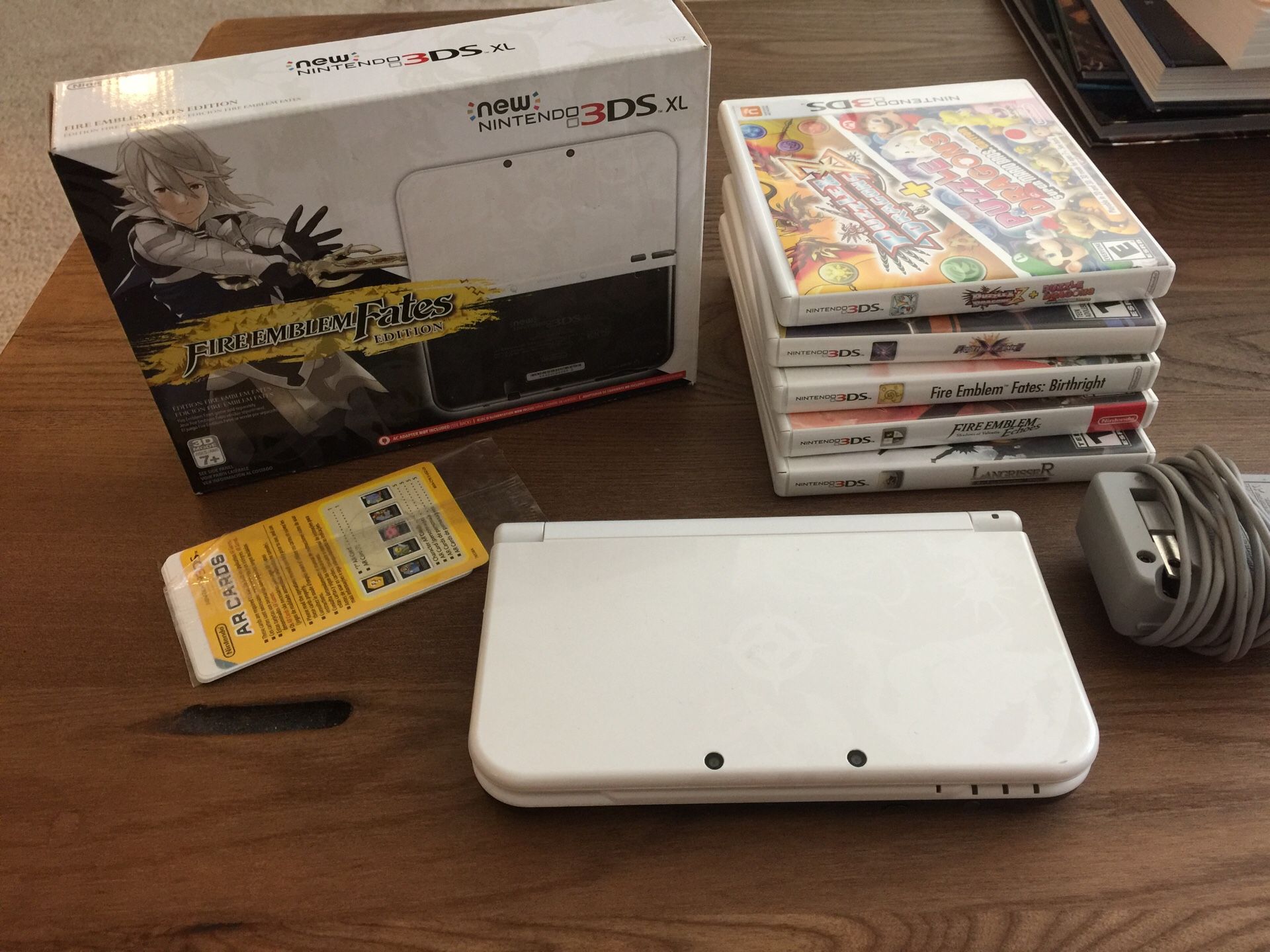 Nintendo 3ds xl Fire Emblem Fates Limited edition.