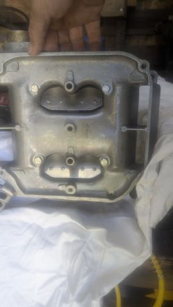 johnson 140 carburetors