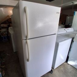 Crolsdy Apartment Size Fridge 