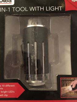 Totes 9-in-1 Tool With Light