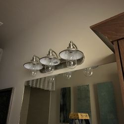 vanity Light Fixture 2x