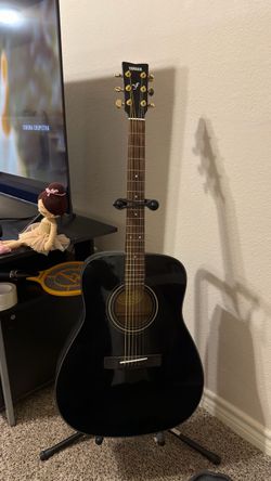 Yamaha  F335 Dreadnought Acoustic Guitar - Black