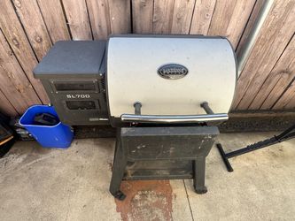 Louisiana wood pellet smoker grill LG700SL
