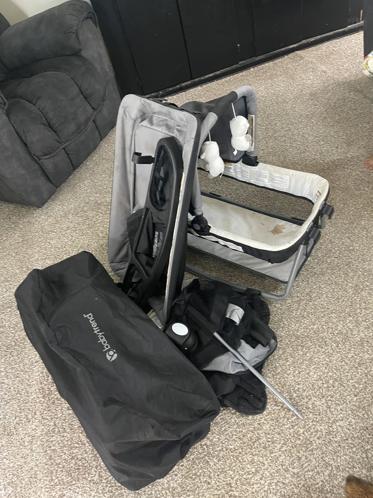 Playpen/Bassinet/Changing Table