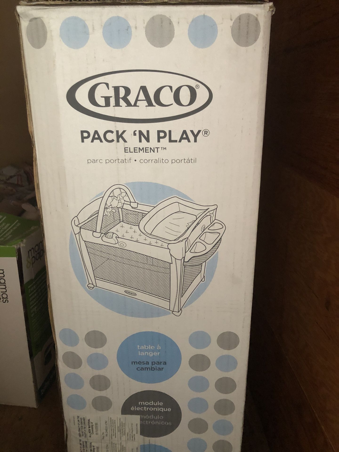 Graco Pack 'N Play Element Playard, Metropolis