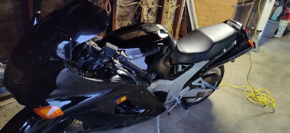 kawasaki ninja zx11 for sale
