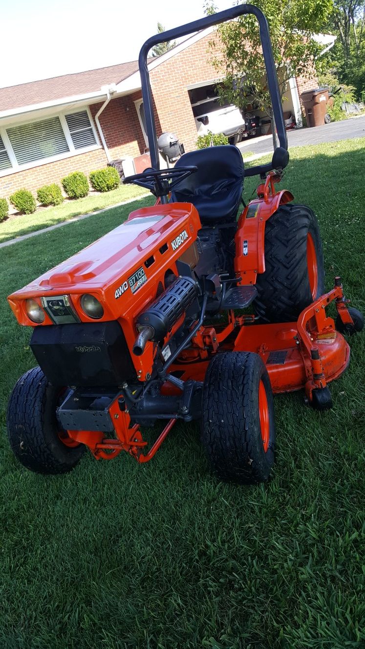 1995 Kubota B7100 HST-D