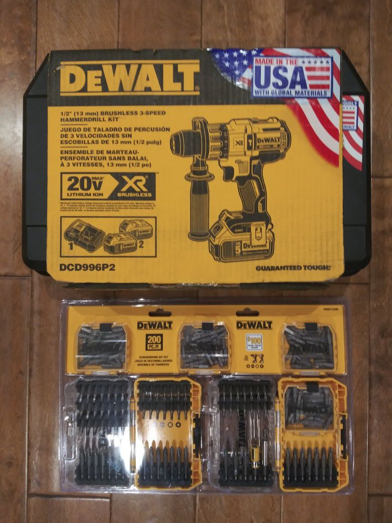 DEWALT 20-Volt MAX XR Lithium-Ion Cordless Premium Brushless Hammer Drill with (2) Batteries 5.0Ah, Charger and Hard Case with free bits