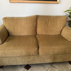 Couch  Set 