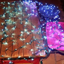 2 4ft x 5ft LED Bush Netting Christmas Lights Clear (but a slightly blue tint)
