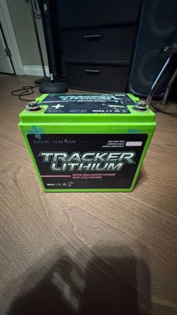 Tracker Lithium 12.8 v battery and charger