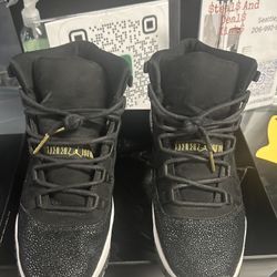 Jordan 11 Black Stingray Size 7y Read Description 