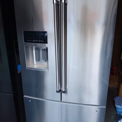 Kitchenaid French Door Refrigerator We Deliver