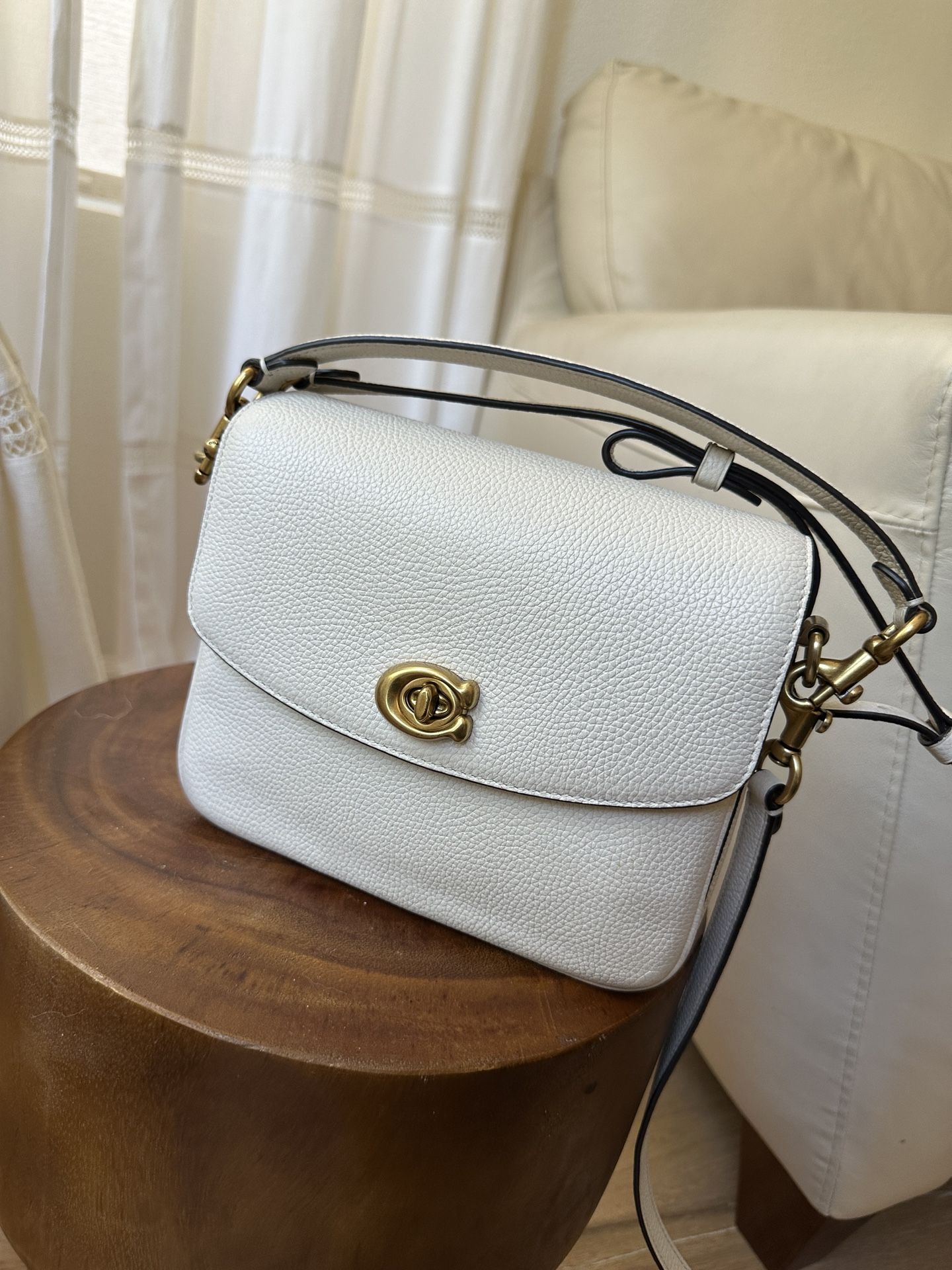 Coach Top handle Bag In Great Condition