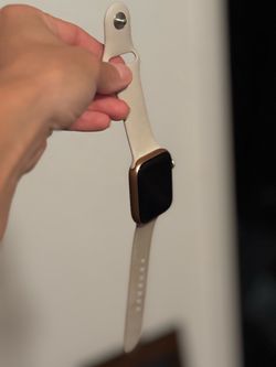 Rose gold Apple Watch with Sport Band