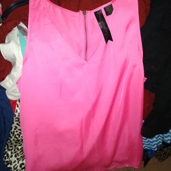 WOMEN'S PINK SLEEVELESS SHIRT