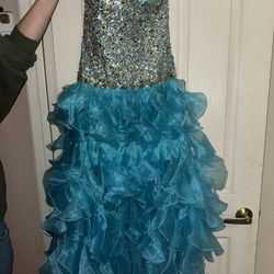 Prom dress