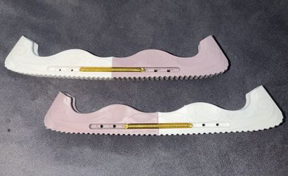 -SOLD- CVFSC - Rockerz Skateguards Blade Guards, blade size 8 3/4