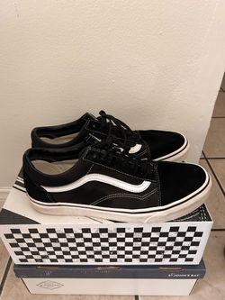 Vans Old Skool Black and White Sneakers - Size 11 in men