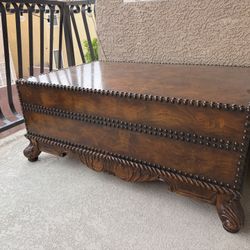 Coffee Table/storage Furniture.