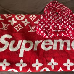 Supreme LV hoodie and rug 