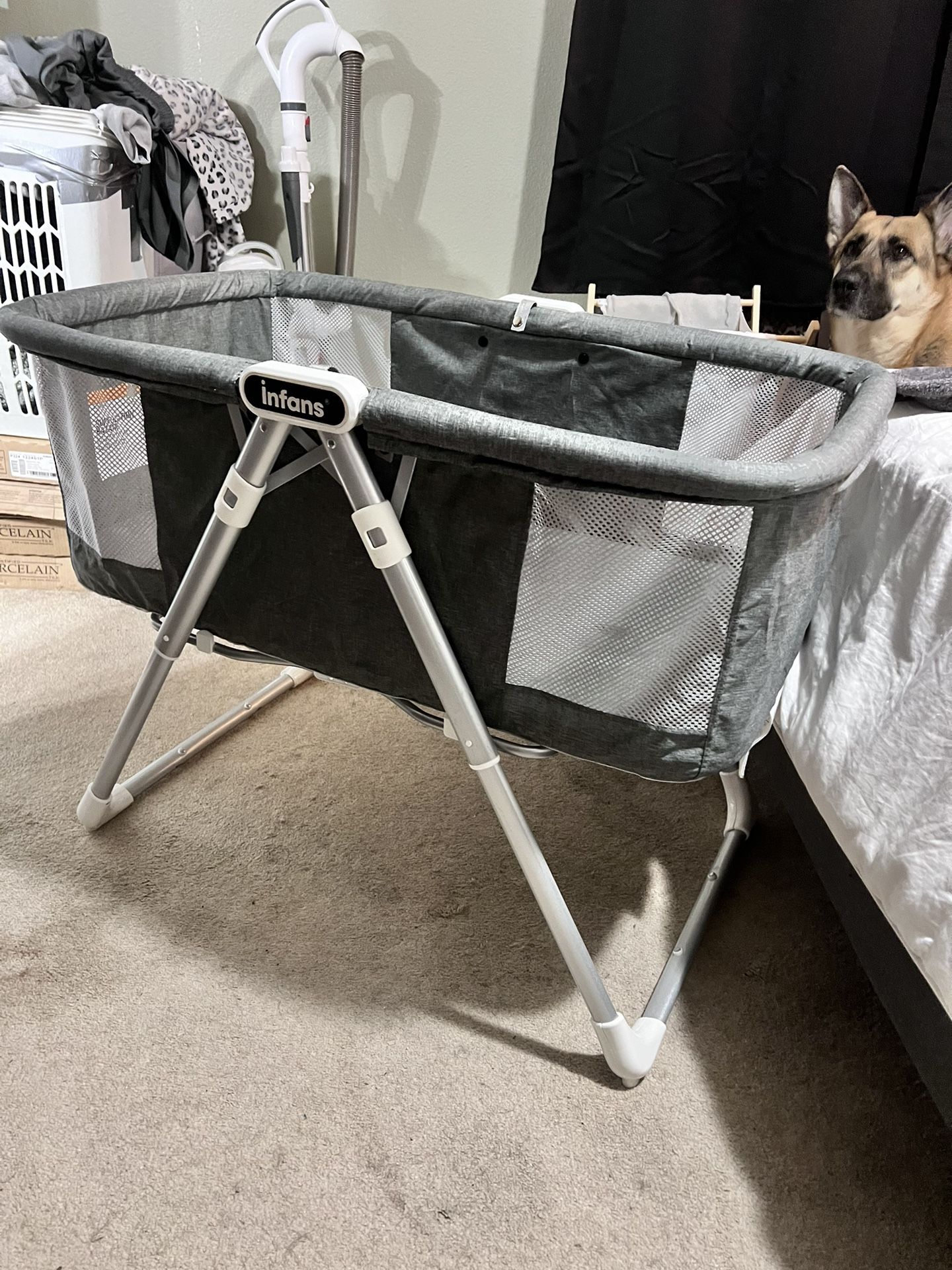 Bedside Baby Bassinet