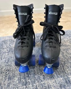 Men’s size 10 Chicago skates