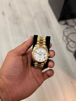 2025 Rolex President Day Date 228238 40mm White Roman Dial 18K Gold Box Papers