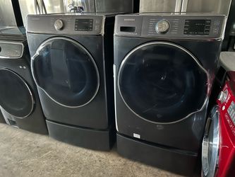 SAMSUNG MEGA WASHER AND DRYER