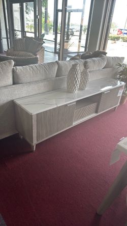 Tv stand