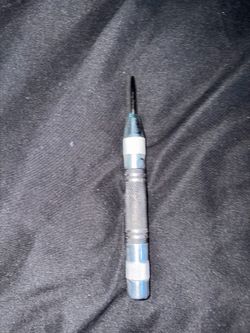 Automatic Center Punch Tool