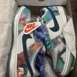 Nike SB Dunk Low Futura Laboratories Bleached Aqua 