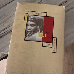 Muhammad Ali Hand Cast Plaque – $350