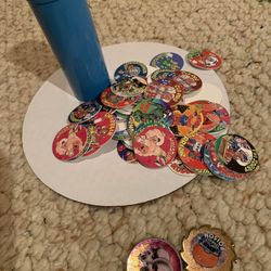 vintage pog game set 200 pogs , case, game board , 2 assorted medal slammers 